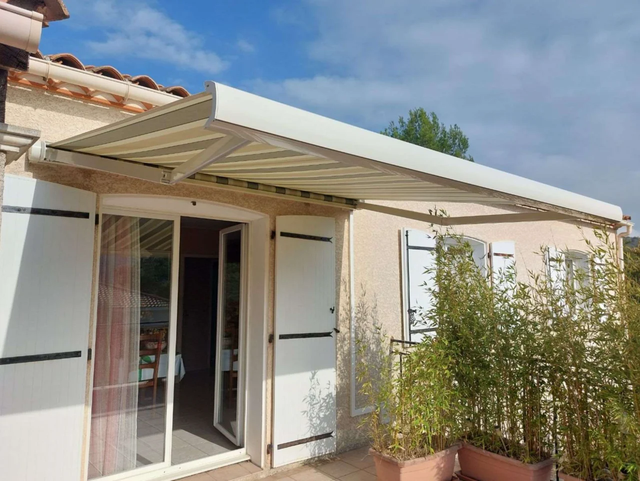 store banne loire 42 menuiserie cornillon 3